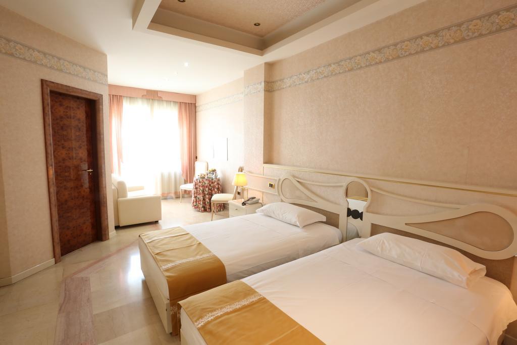 Hotel Europa Foggia Exteriér fotografie